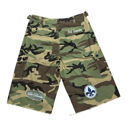 CAMO PATCH LOGO CARGO SHORTS